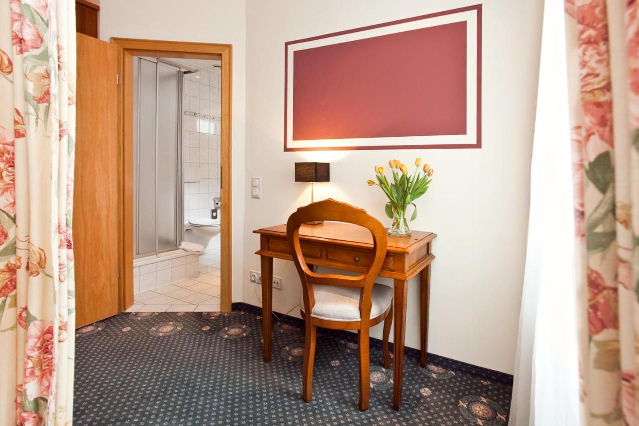 Gildors Hotel Atmosphere Dusseldorf Exterior photo
